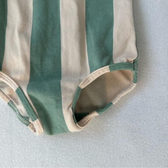 Alice & Ames Circus Stripe‎ Bodysuit Green and Cream Scoop Neck Size 3T - Picture 3 of 8